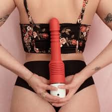 Thermal-reactive metal core dildos – often aluminum or similar cores that warm quickly